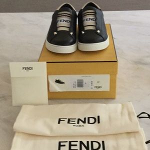 FENDI NWOT Black/White/Gold Sneaker SZ 37